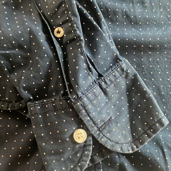 Old navy mens slim fit ( the classic shirt) size medium - Picture 5 of 8